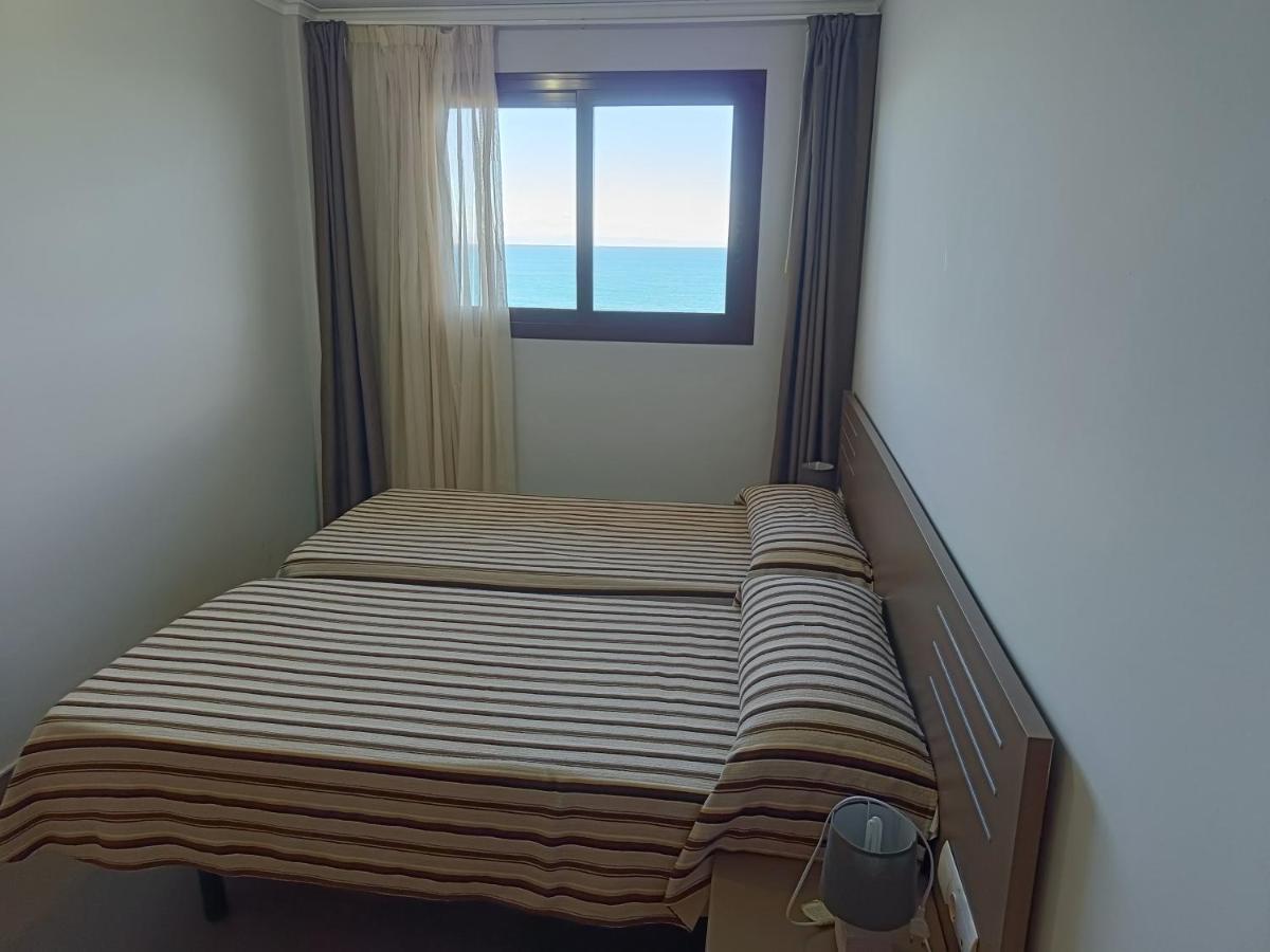 El Faro Aparthotel 3*