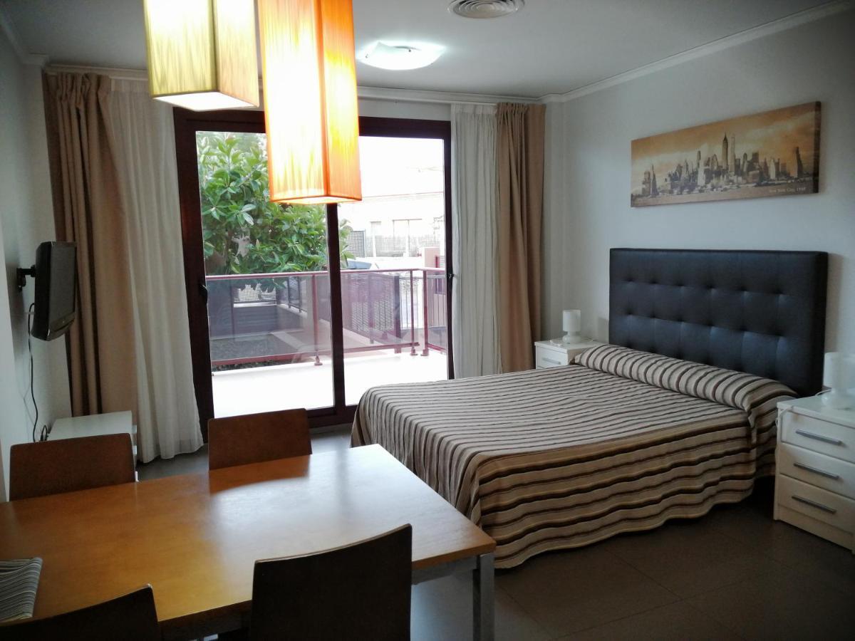 El Faro Aparthotel