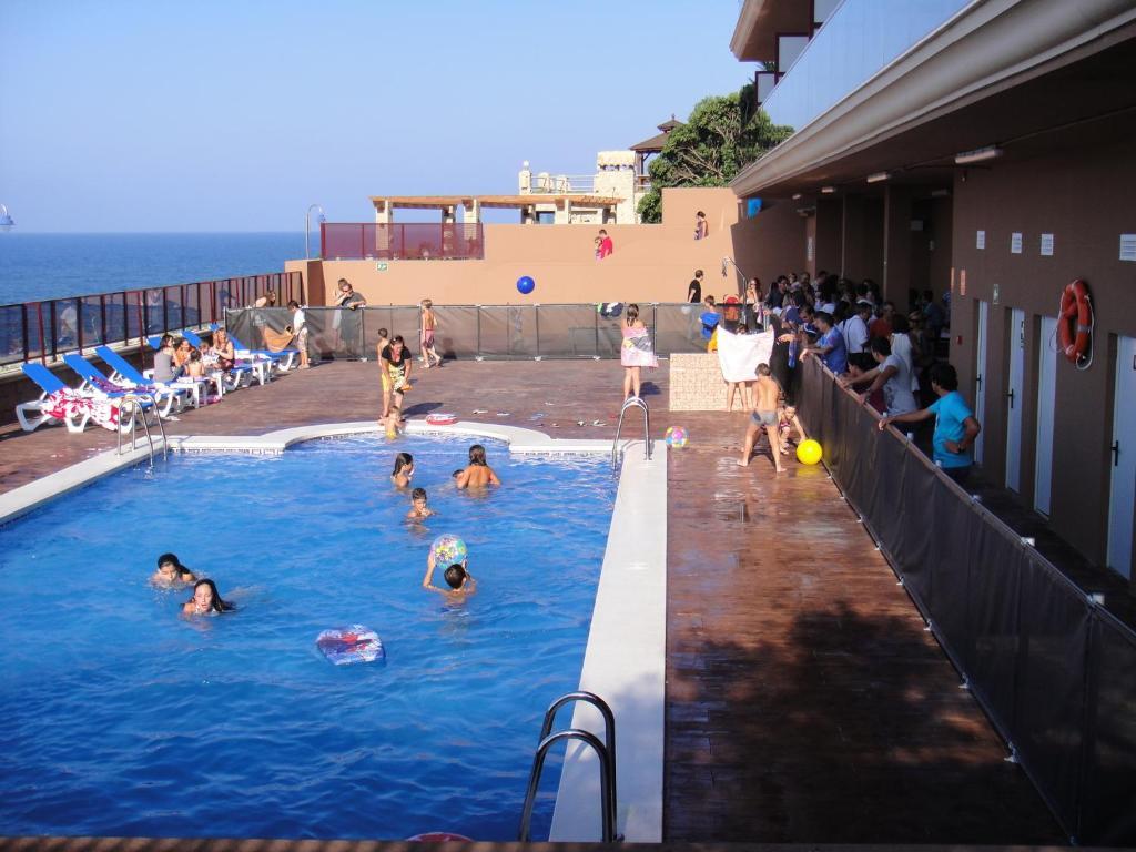 Apart-hotel El Faro 3*