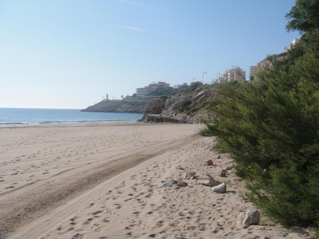 El Faro Aparthotel 3*